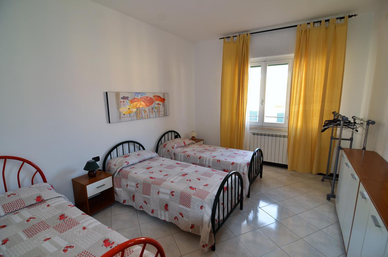 Elena Apartment 莱万托 外观 照片